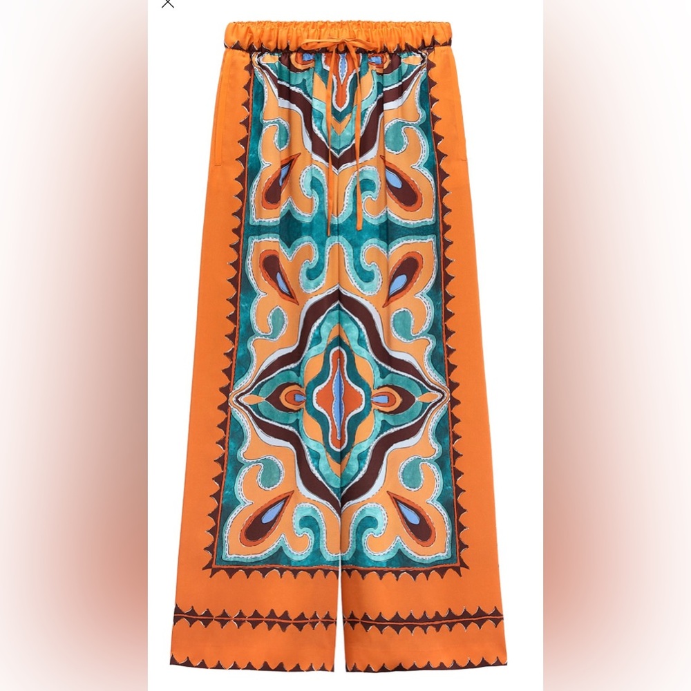 ZARA FLOWY PRINTED PANTS